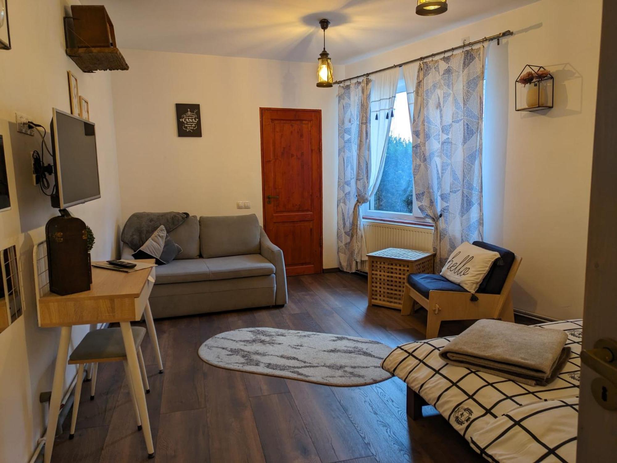 June Studio Apartment บราชอฟ ภายนอก รูปภาพ