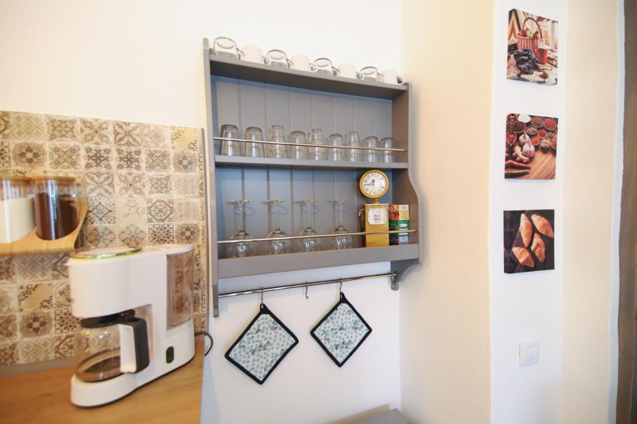 June Studio Apartment บราชอฟ ภายนอก รูปภาพ